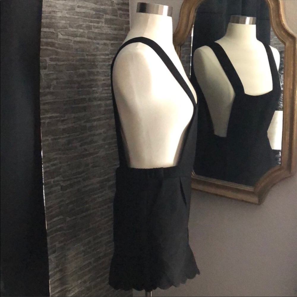 LF Millau Black Shortall w/ scalloped hem - Picture 5 of 6